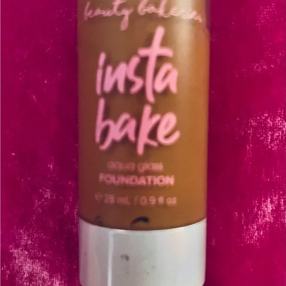 Makeup Bundle NIB - Picture 6 of 10